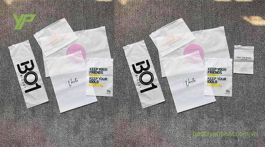 Một số mẫu túi zip khóa kéo trắng đục in logo